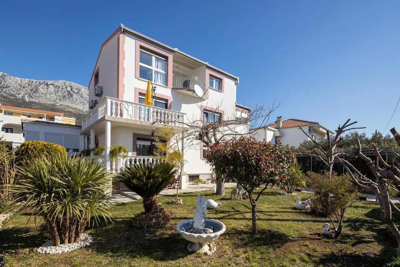Apartment Kaja Kastela